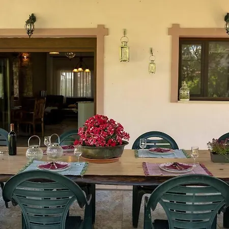Magnolia - Rock View Villa *